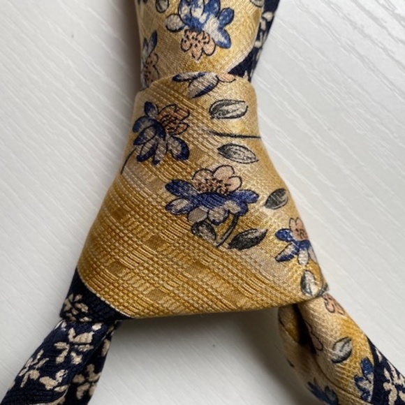 AMERICA Y2K Vintage Silk Tie Made in Italy - Picture 7 of 8